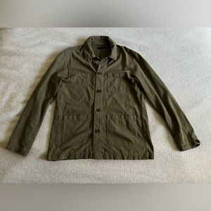 Uniqlo men’s olive green overshirt